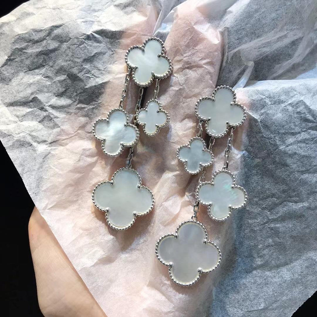 [Cyra]  CLOVER EARRINGS WHITE MOP 4 MOTIFS SILVER