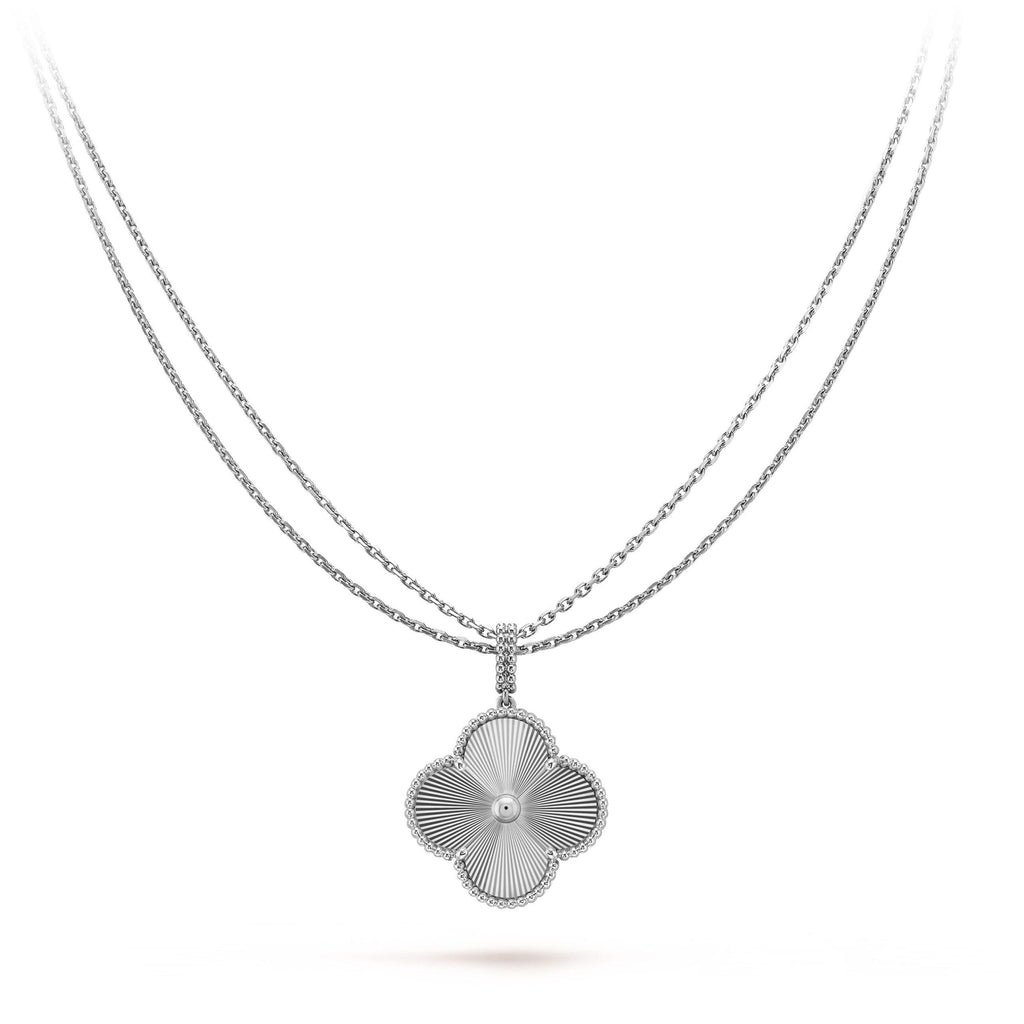 [Cyra]  CLOVER 25MM SILVER BIG CLOVER NECKLACE