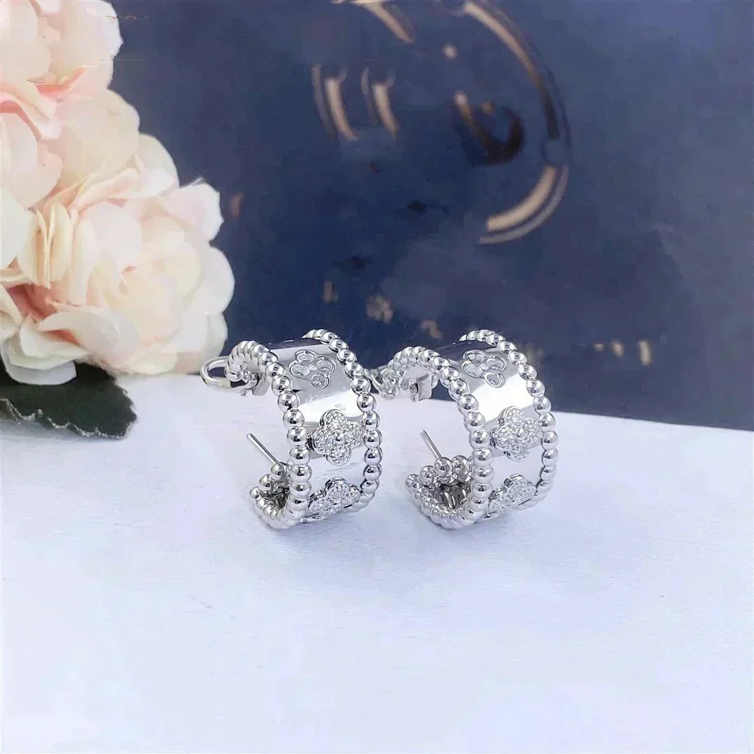 [Cyra]  PERLEE DIAMOND EARRINGS