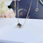 [Cyra]  CLOVER ONYX SINGLE FLOWER BRACELET