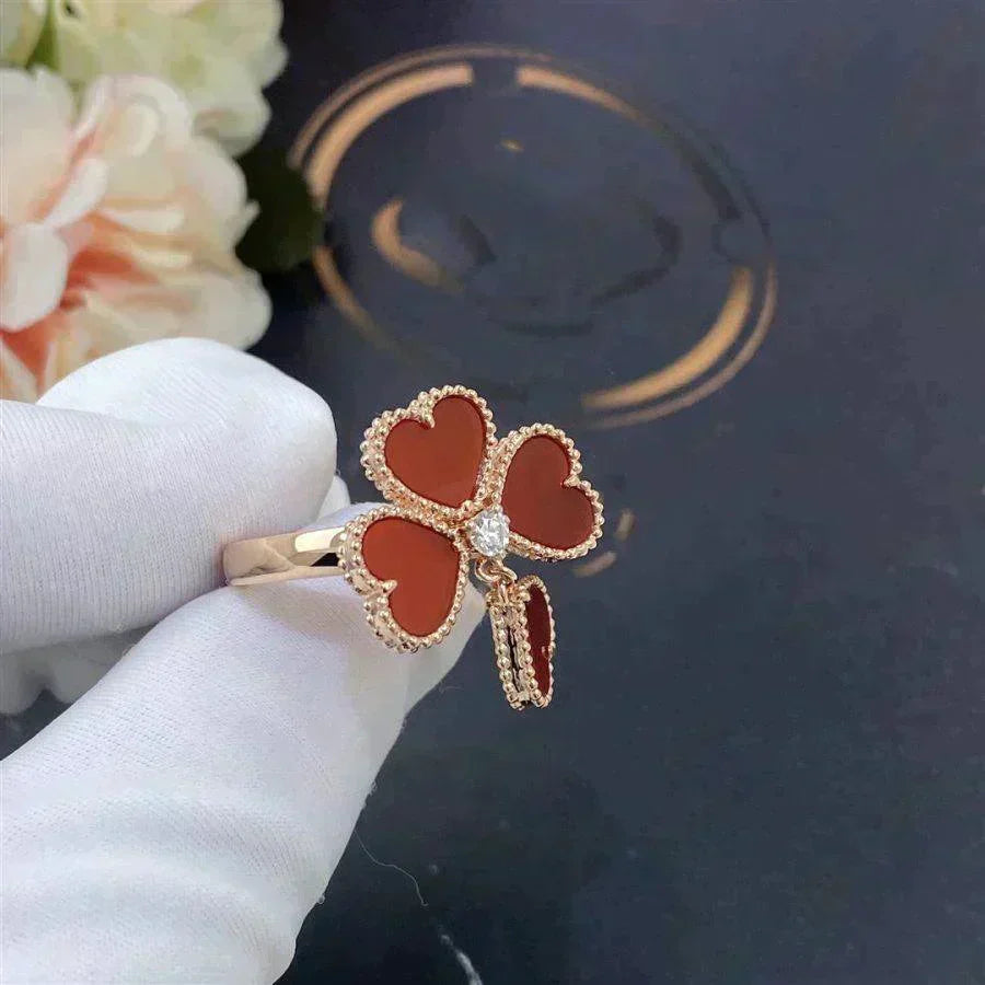 [Cyra]  SWEET CLOVER CARNELIAN RING